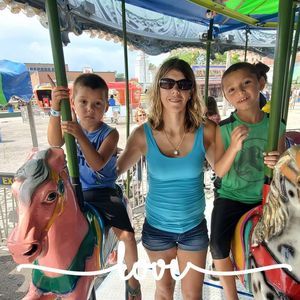 Meet your Posher, Dani rose